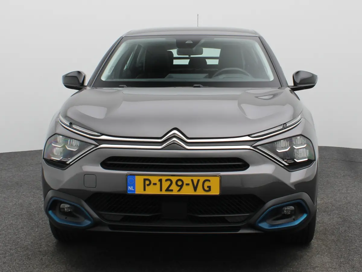 Feel Pack 50 kWh 92% SOH | Camera | Parkeersensoren | Half Lederen Bekleding | Climate Control | Apple Carplay/Android Auto