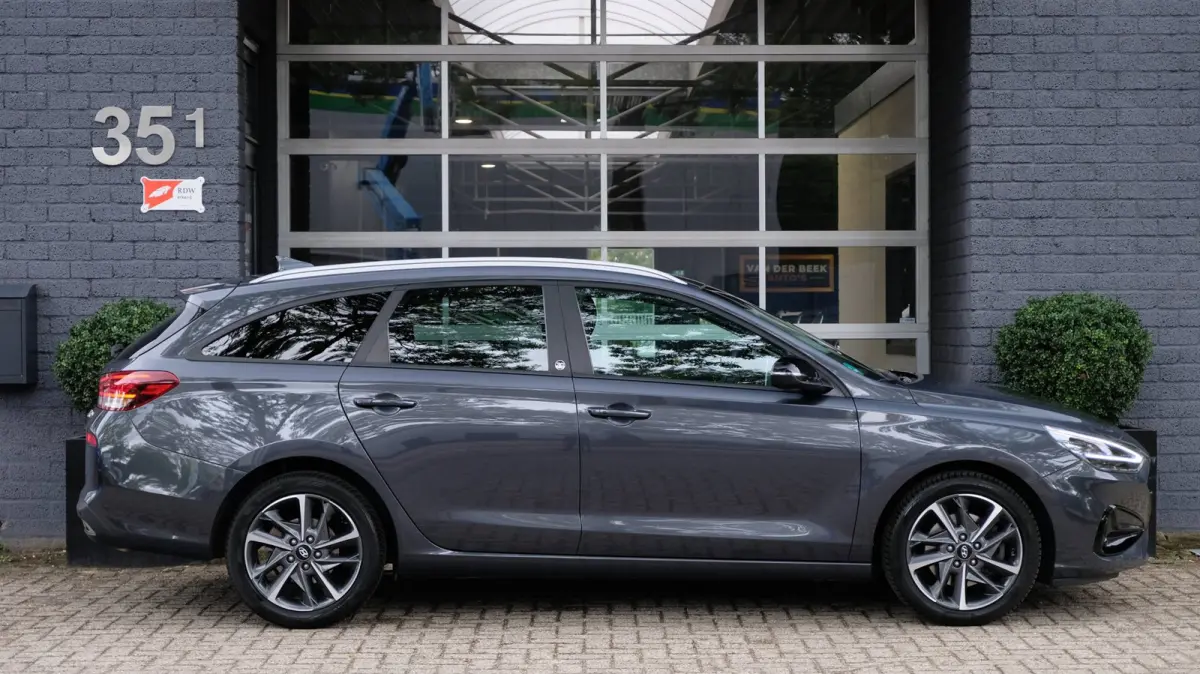 1.0 T-GDi MHEV Edition 30+ Carplay | Camera | Navi | Stoel / stuur verwarming