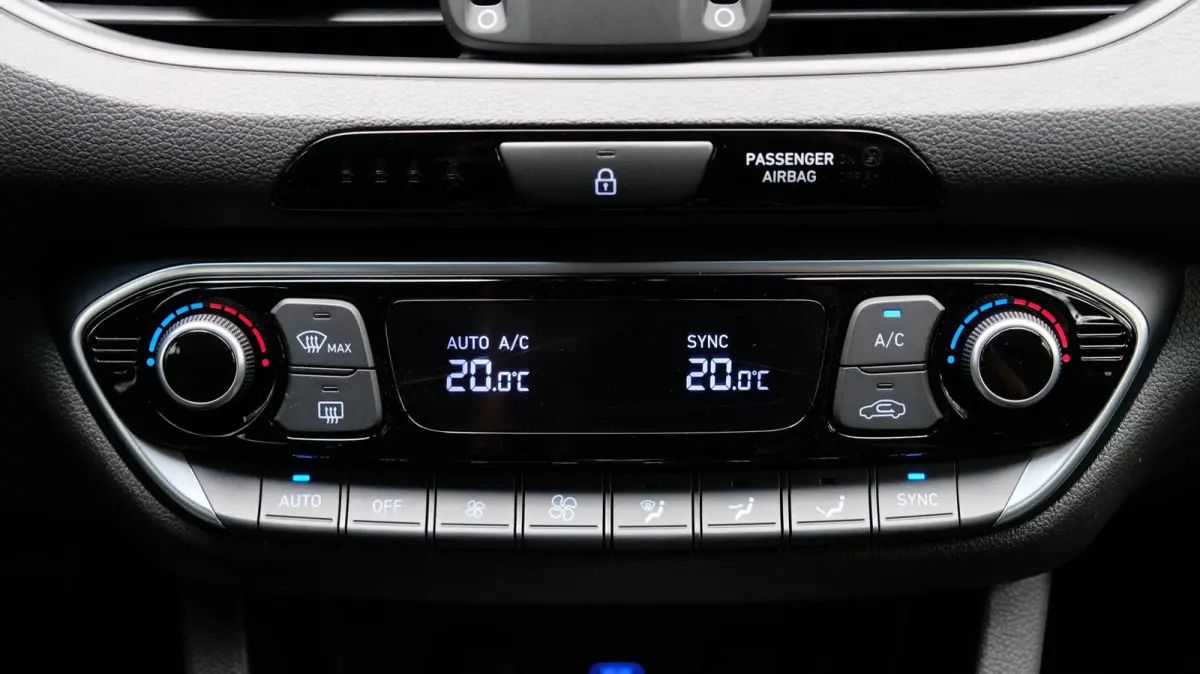 1.0 T-GDi MHEV Edition 30+ Carplay | Camera | Navi | Stoel / stuur verwarming