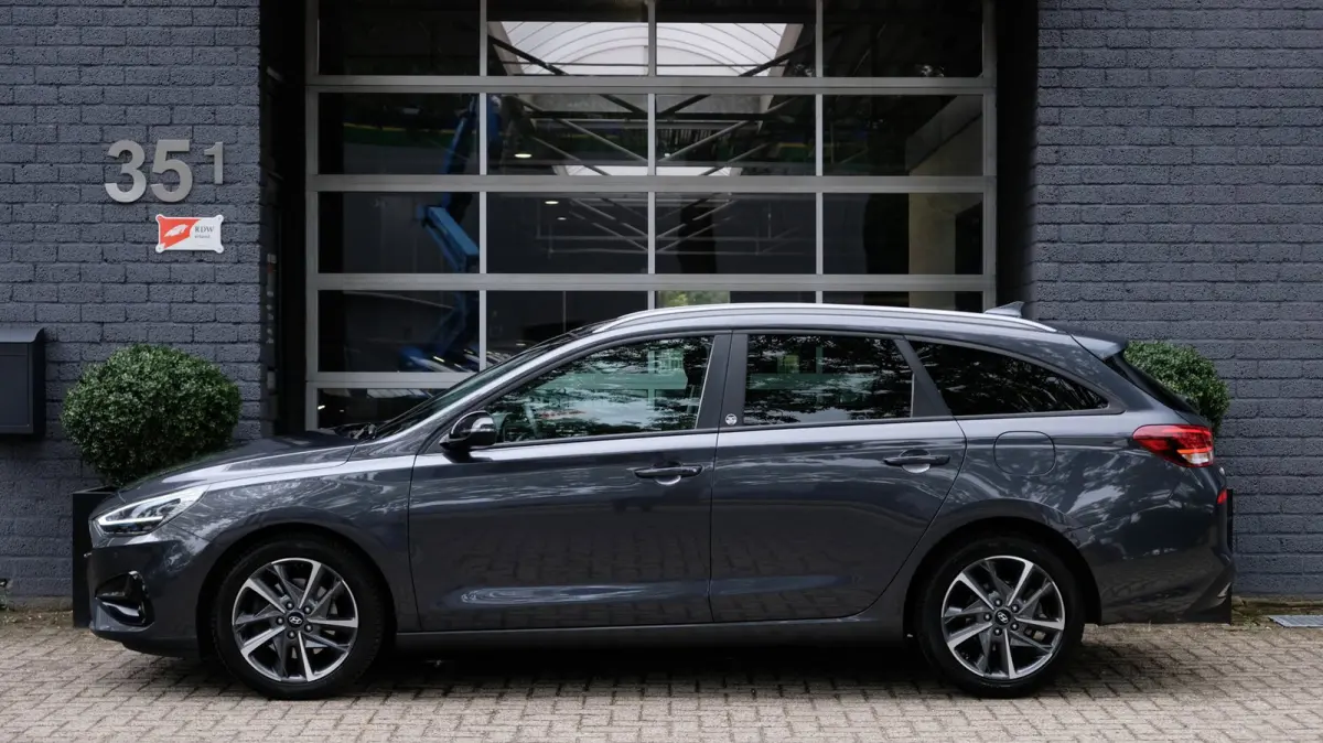 1.0 T-GDi MHEV Edition 30+ Carplay | Camera | Navi | Stoel / stuur verwarming