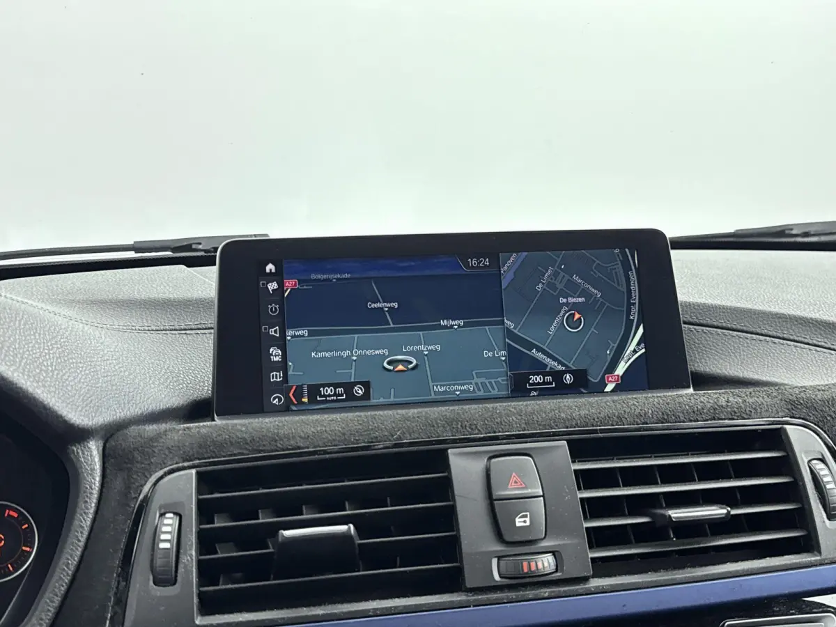 318i M Sport Edition | Cruise Control | Stoelverwarming | Climate Control | Lederen bekleding |