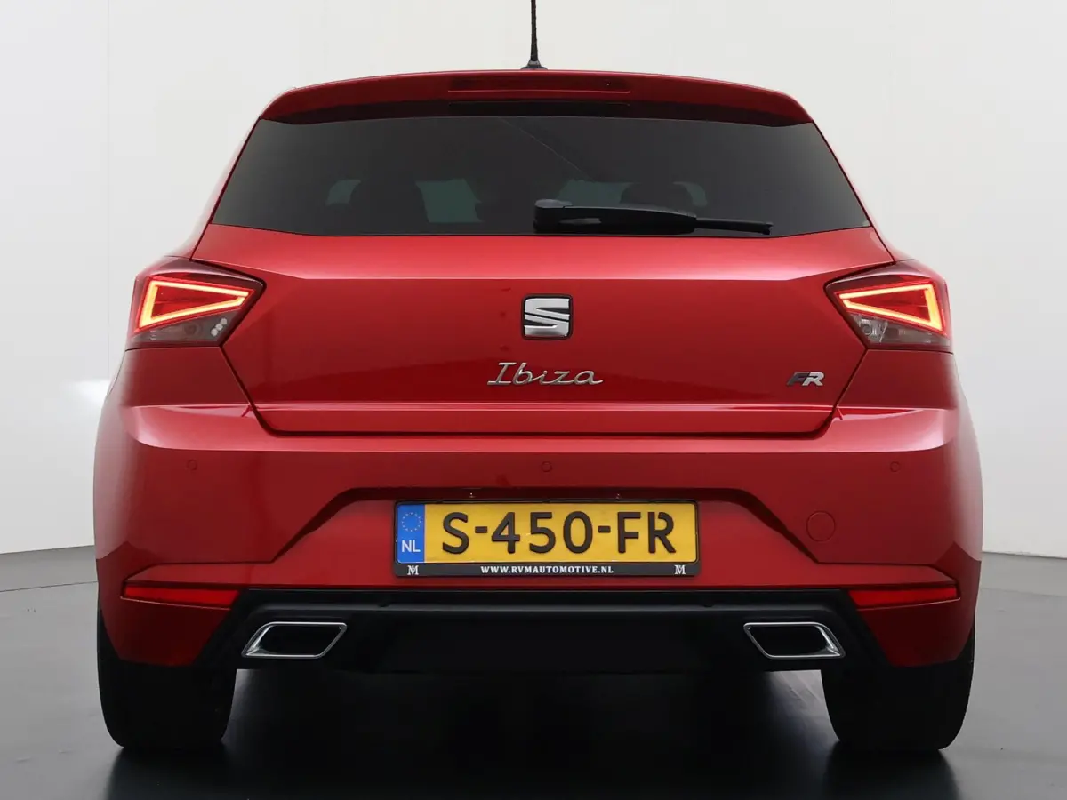 1.0 EcoTSI FR VAN:18.900,- VOOR:16.440,- UW HERFSTVOORDEEL:2.460,- 18 INCH| PARKEERSENSOREN| RIJKLAAR GELEVERD INCL. 12 MND BOVAG GARANTIE|  ORIGINEEL NEDERLANDS GELEVERD NAP| FULL LED| CARP