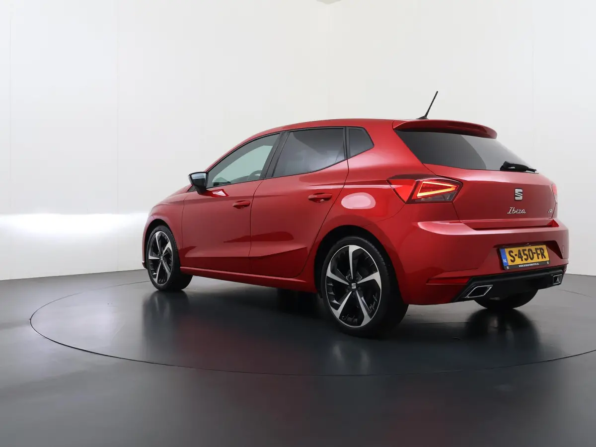 1.0 EcoTSI FR VAN:18.900,- VOOR:16.440,- UW HERFSTVOORDEEL:2.460,- 18 INCH| PARKEERSENSOREN| RIJKLAAR GELEVERD INCL. 12 MND BOVAG GARANTIE|  ORIGINEEL NEDERLANDS GELEVERD NAP| FULL LED| CARP
