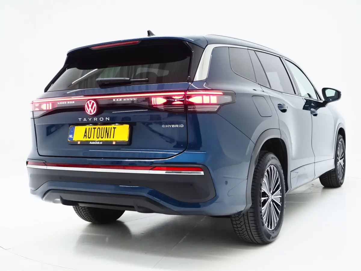 1.5 eHybrid Elegance 272PK | Leder/Alcantara | Trekhaak | Massage | 360 | Sfeerlicht | Adaptive Cruise | Matrix