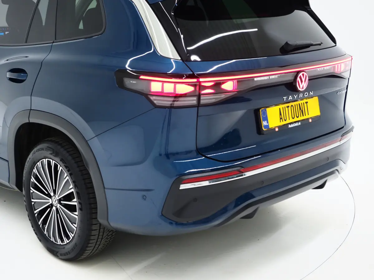 1.5 eHybrid Elegance 272PK | Leder/Alcantara | Trekhaak | Massage | 360 | Sfeerlicht | Adaptive Cruise | Matrix
