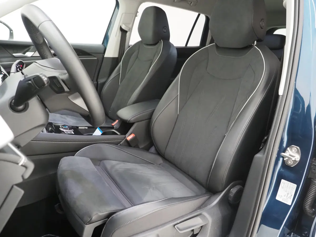 1.5 eHybrid Elegance 272PK | Leder/Alcantara | Trekhaak | Massage | 360 | Sfeerlicht | Adaptive Cruise | Matrix
