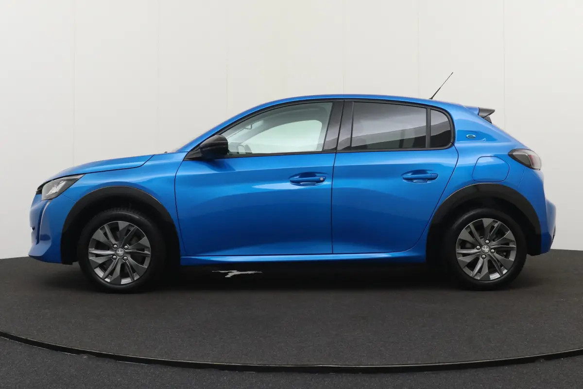 EV Allure 50 kWh (93%SOH) Half-Leder Camera Climate 16'LMV