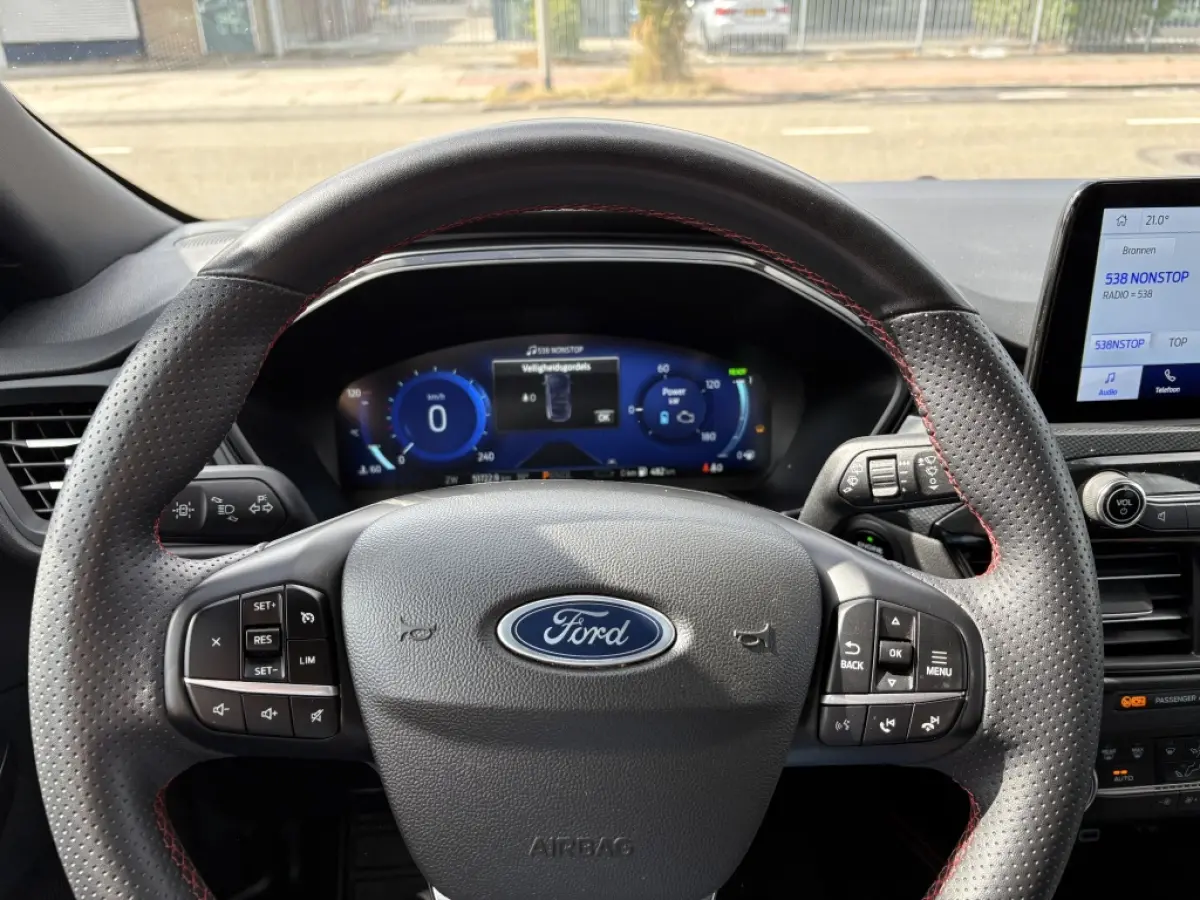 2.5 PHEV ST-Line
