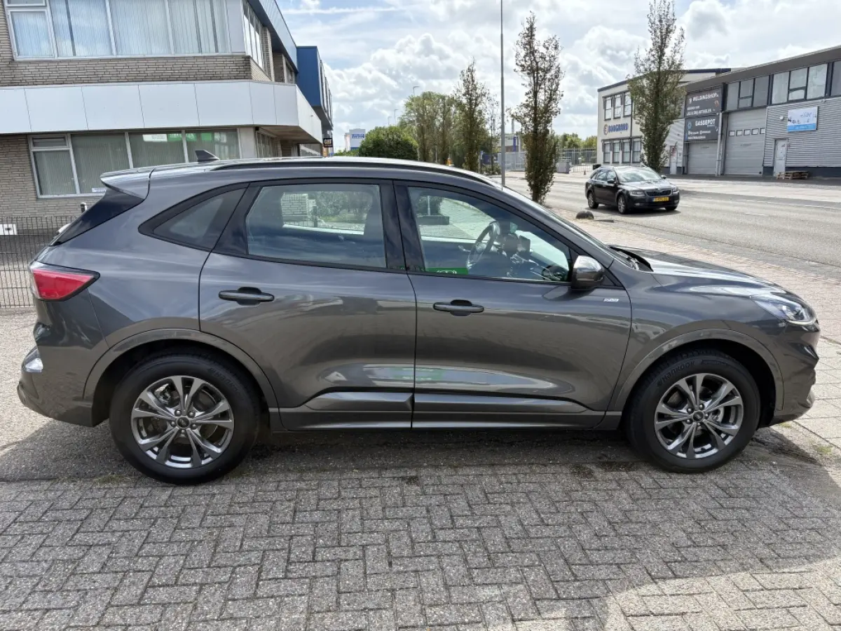 2.5 PHEV ST-Line