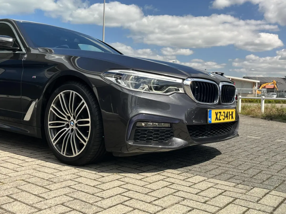520i M-SPORT NL AUTO NAPPA+MEMORY+19INCH NL AUTO