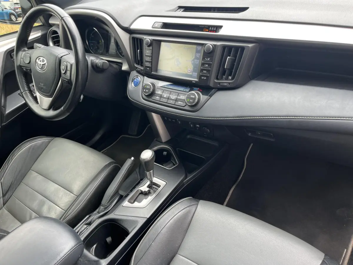 2.5 Hybrid 197PK Black Ed. SUNROOF+LEDER+NL AUTO