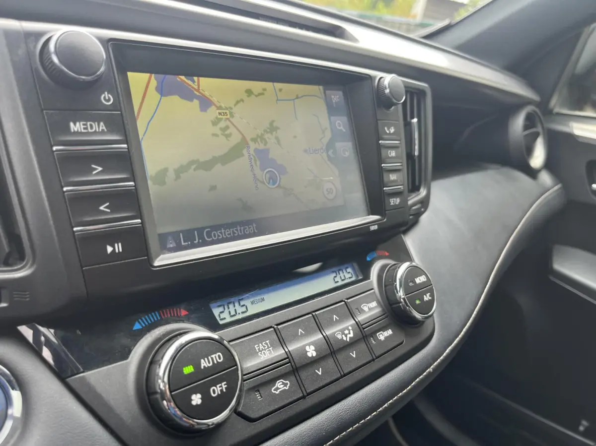 2.5 Hybrid 197PK Black Ed. SUNROOF+LEDER+NL AUTO