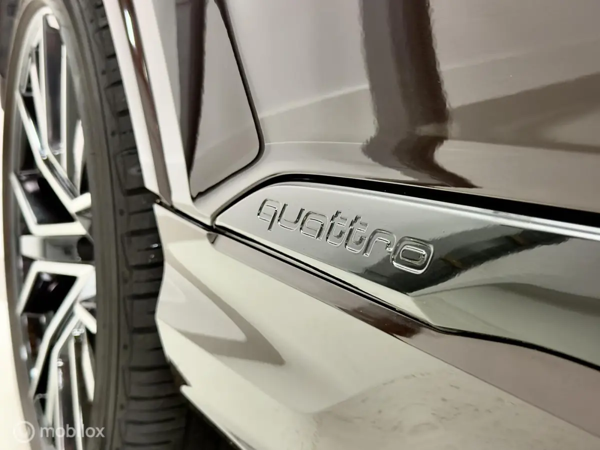 60 TFSI e Quattro Competition S-Line | Pano | Matrix | Soft-Close | Luchtvering | B&O+ | Exclusive | 22" | Stoelverwarming & -koeling | 456PK