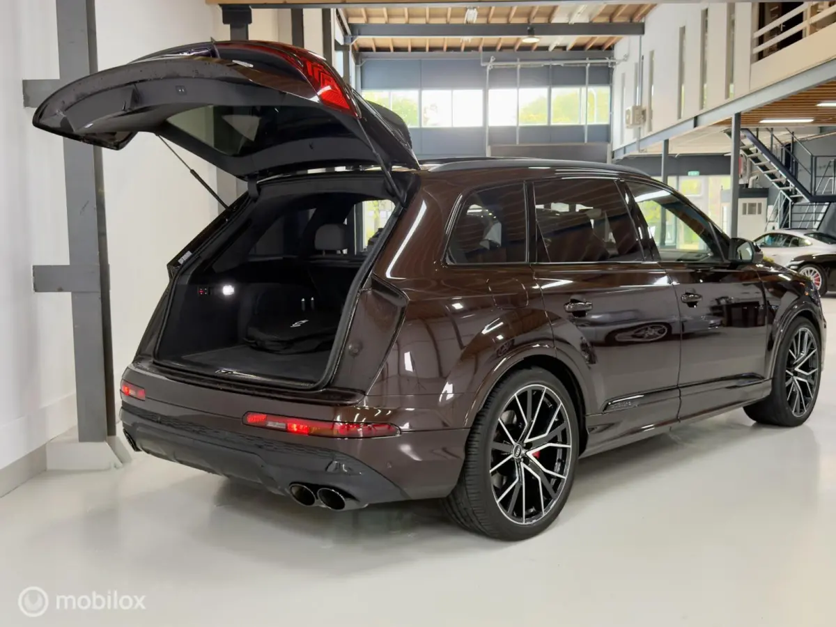 60 TFSI e Quattro Competition S-Line | Pano | Matrix | Soft-Close | Luchtvering | B&O+ | Exclusive | 22" | Stoelverwarming & -koeling | 456PK