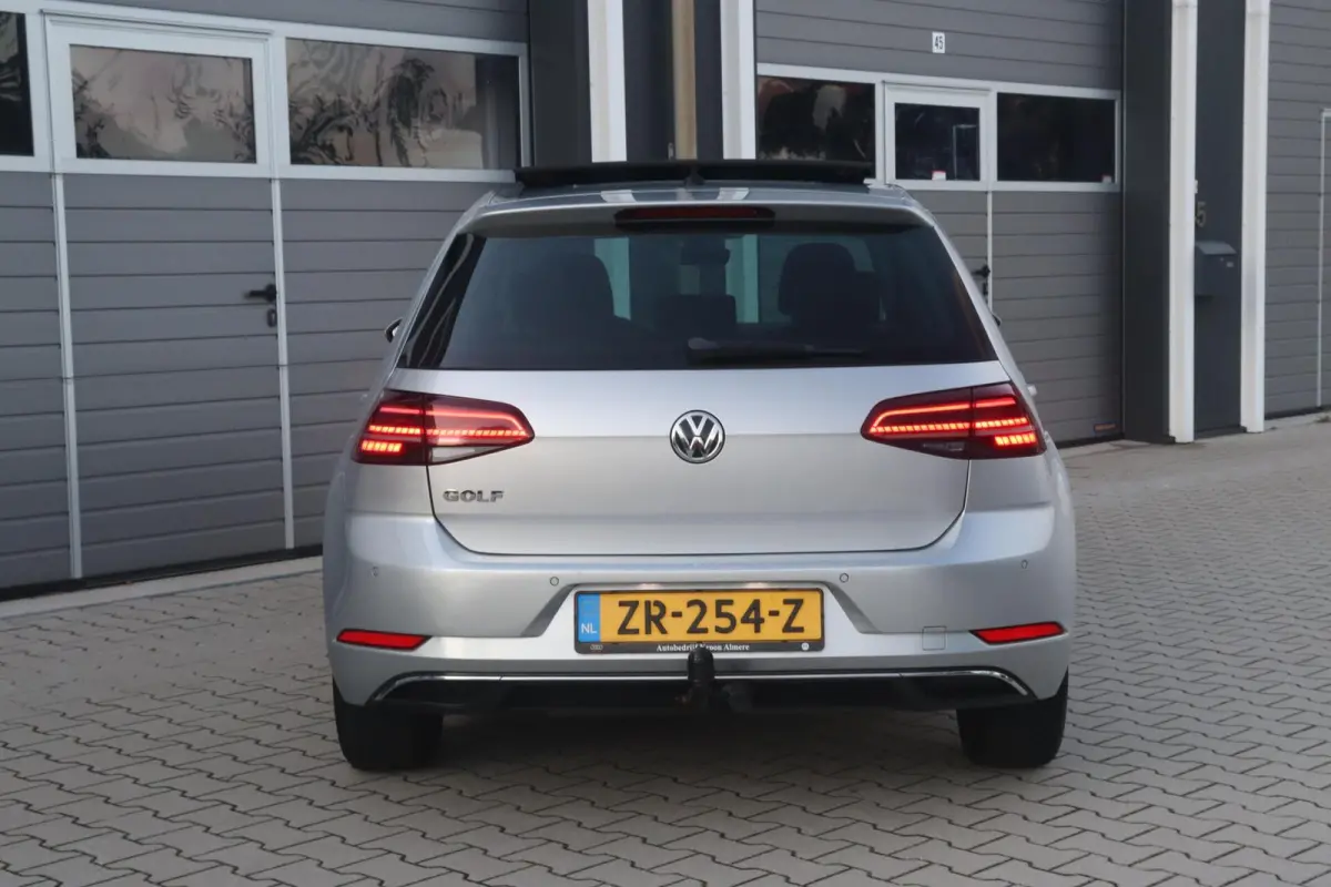 1.0 TSI Highline Pano Trekhaak