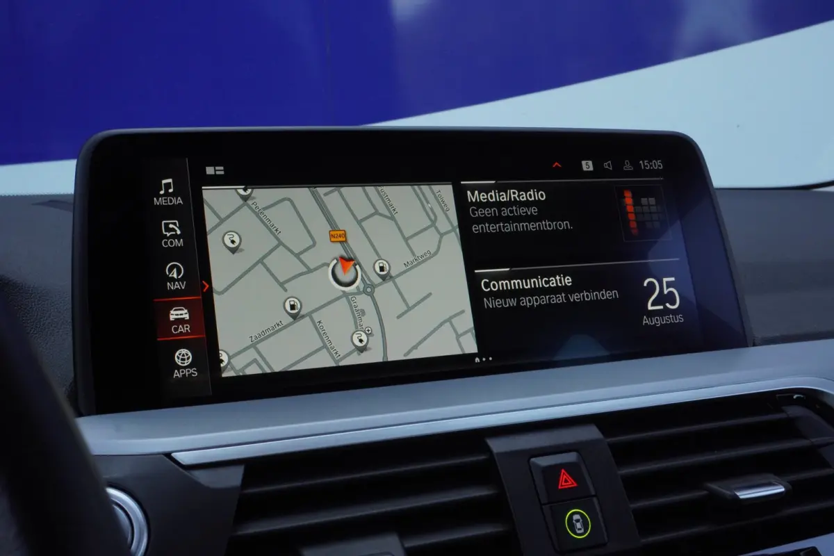 XDrive30e Business Edition Sport Plus+Led+Leder+Parking-Pack+Adaptief-Cruise+Elek-Klep+navigatie+NIEUWE BANDEN