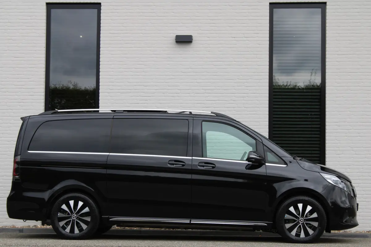 300 L2 / AMG / Panorama / Elec Stoelen / 7-Persoons / Burmester / Vol Opties / NIEUWSTAAT