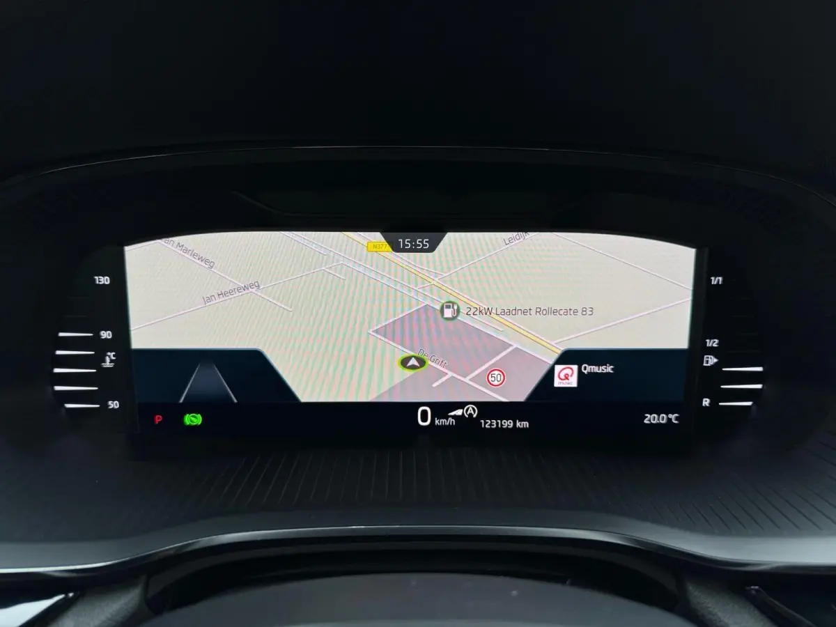 1.5 e-TSI Sport Business Automaat | Digital dashboard | Carplay | Cruise | DAB | LED | Stoelverwarming | Sensoren