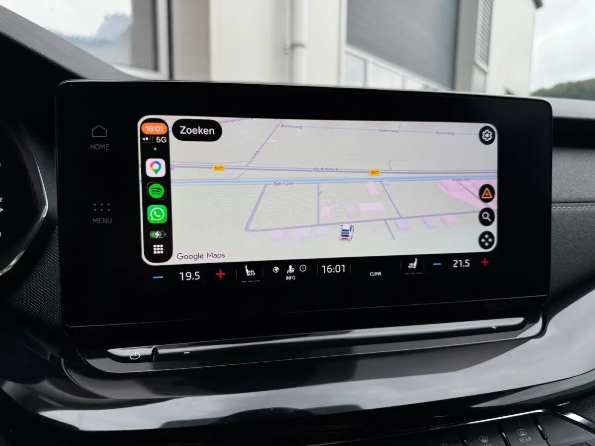 1.5 e-TSI Sport Business Automaat | Digital dashboard | Carplay | Cruise | DAB | LED | Stoelverwarming | Sensoren
