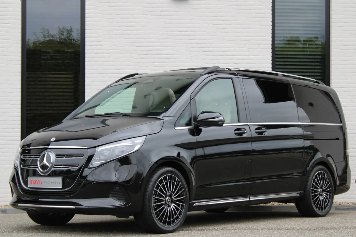 300 L2 / AMG / Panorama / Elec Stoelen / 7-Persoons / Burmester / Vol Opties / NIEUWSTAAT