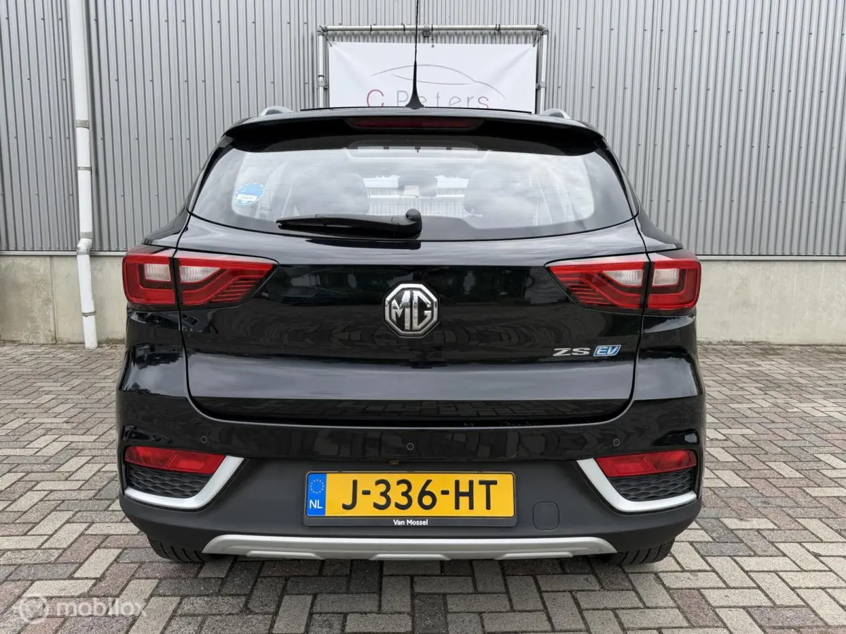 Luxury 45 kWh 2020 / Panoramadak / Carplay / Camera / Leer / Keyless / Dealeronderhouden NAP