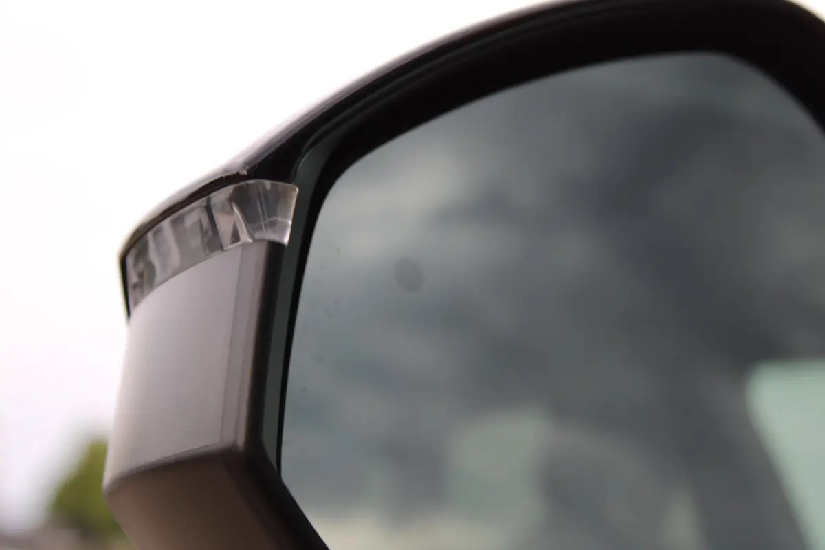 1.2 Turbo Hybrid GS / Navigatie / 360 Camera / Head-up display / Keyless / Parkeersensoren / Stuur -en Stoelverwarmd / Matrix LED / Carplay