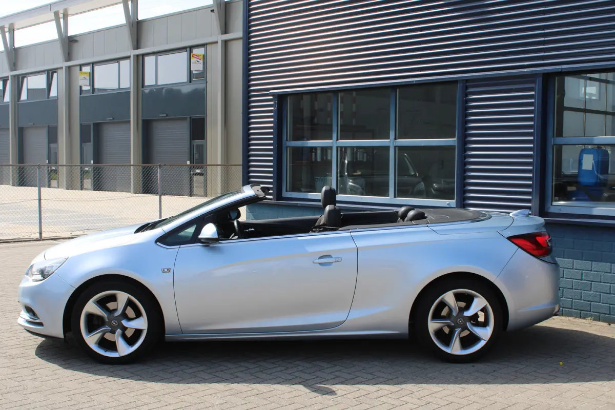 1.6 Turbo Innovation Cabrio! | Automaat! | Climate Control | Navigatie | Cruise Control |