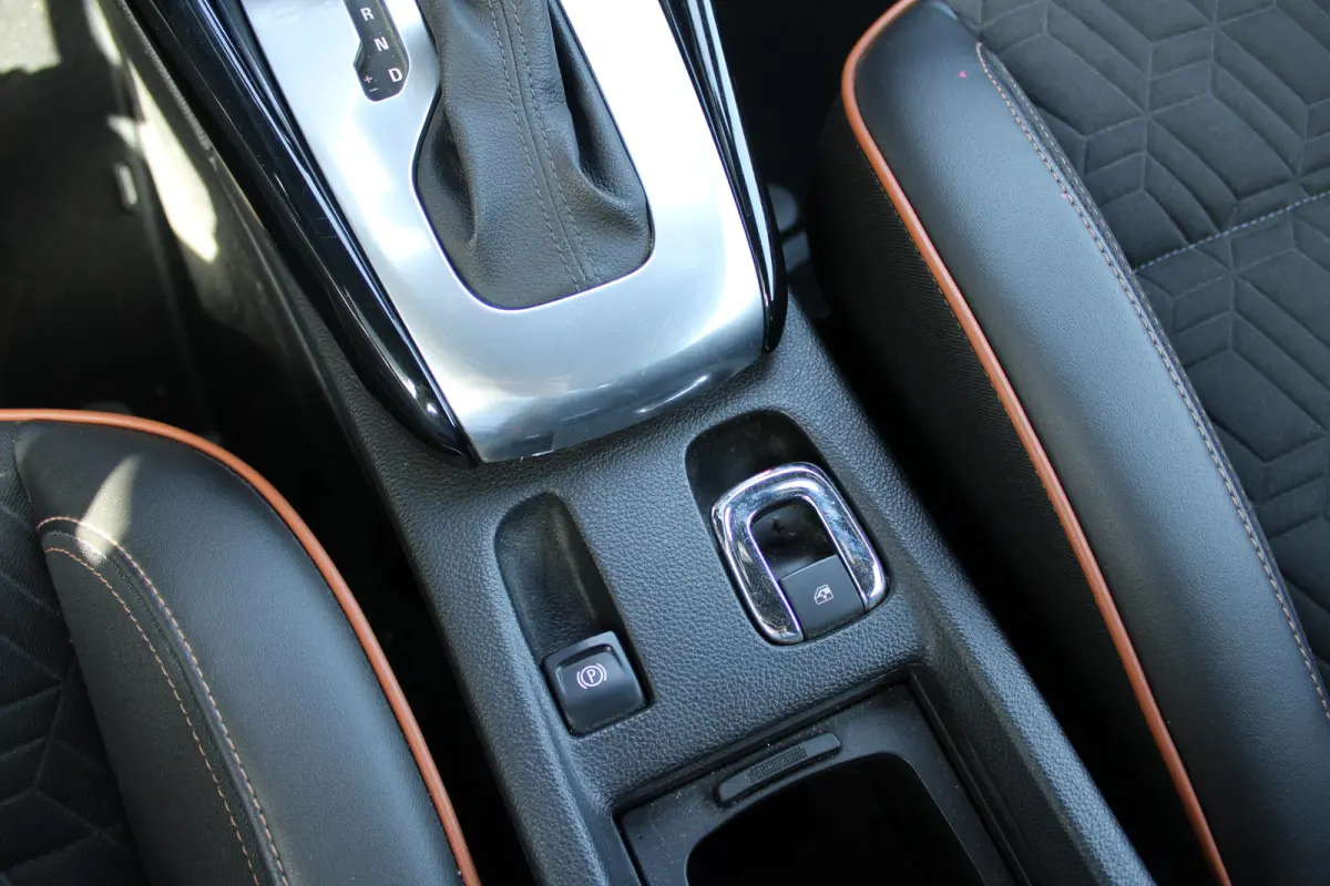 1.6 Turbo Innovation Cabrio! | Automaat! | Climate Control | Navigatie | Cruise Control |