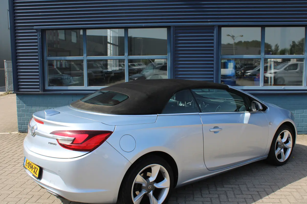 1.6 Turbo Innovation Cabrio! | Automaat! | Climate Control | Navigatie | Cruise Control |