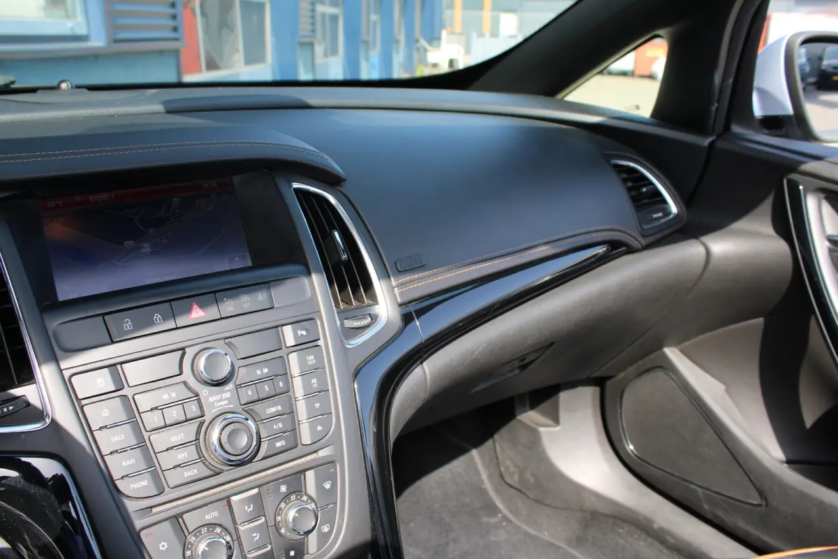 1.6 Turbo Innovation Cabrio! | Automaat! | Climate Control | Navigatie | Cruise Control |