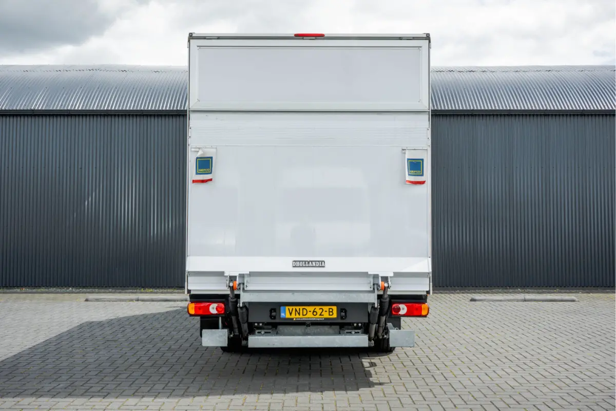 **2.3 CDTI BiTurbo | Bakwagen met Laadklep | Euro 6 | 146 PK | Airco | Cruise | Navigatie | MF Stuur**