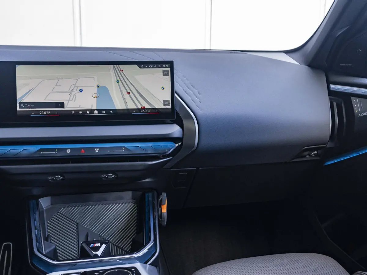 xDrive30e | M SPortpakket Pro | Premium Pack | Comfort Access | Driving Assistant Plus | Panoramadak | Harman Kardon | Stoelventilatie | Trekhaak