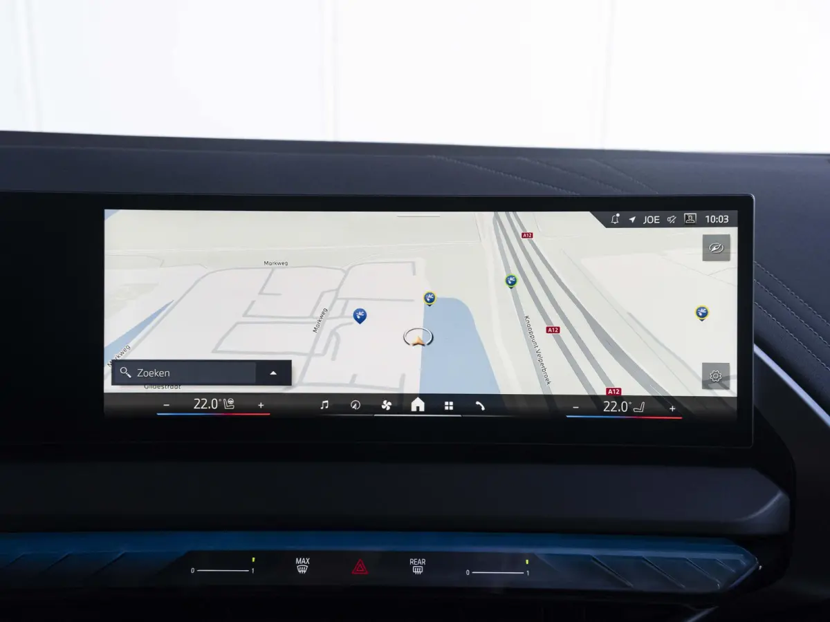 xDrive30e | M SPortpakket Pro | Premium Pack | Comfort Access | Driving Assistant Plus | Panoramadak | Harman Kardon | Stoelventilatie | Trekhaak