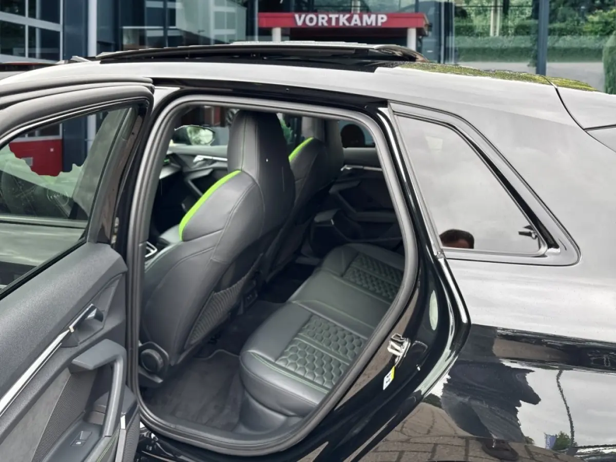 Rs3 2.5 TFSI QUATTRO HULK EDITION PANO-DAK/LEDER/CAMERA/B&O/ELEK-KLEP/ALCAN-STUUR