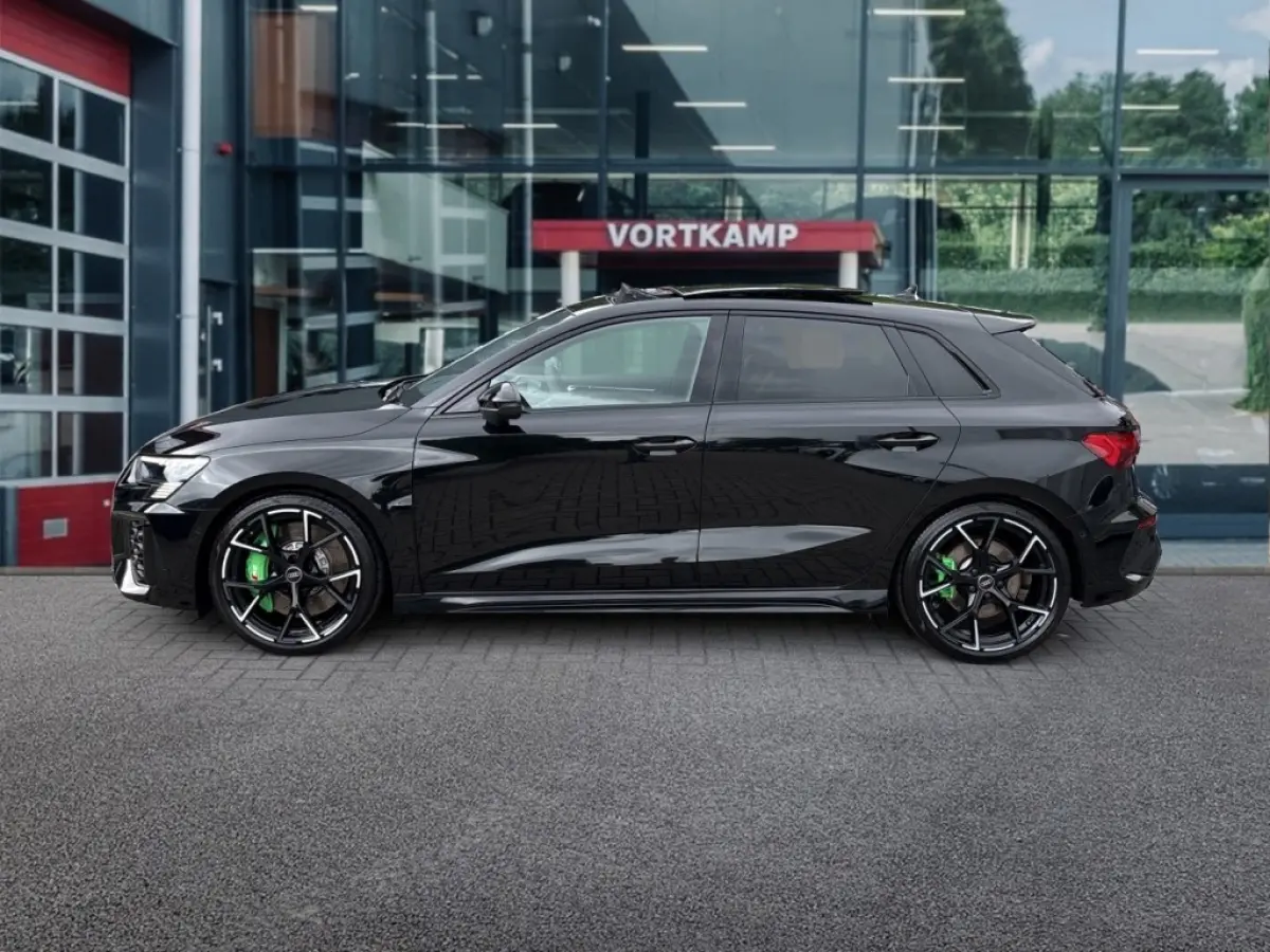Rs3 2.5 TFSI QUATTRO HULK EDITION PANO-DAK/LEDER/CAMERA/B&O/ELEK-KLEP/ALCAN-STUUR