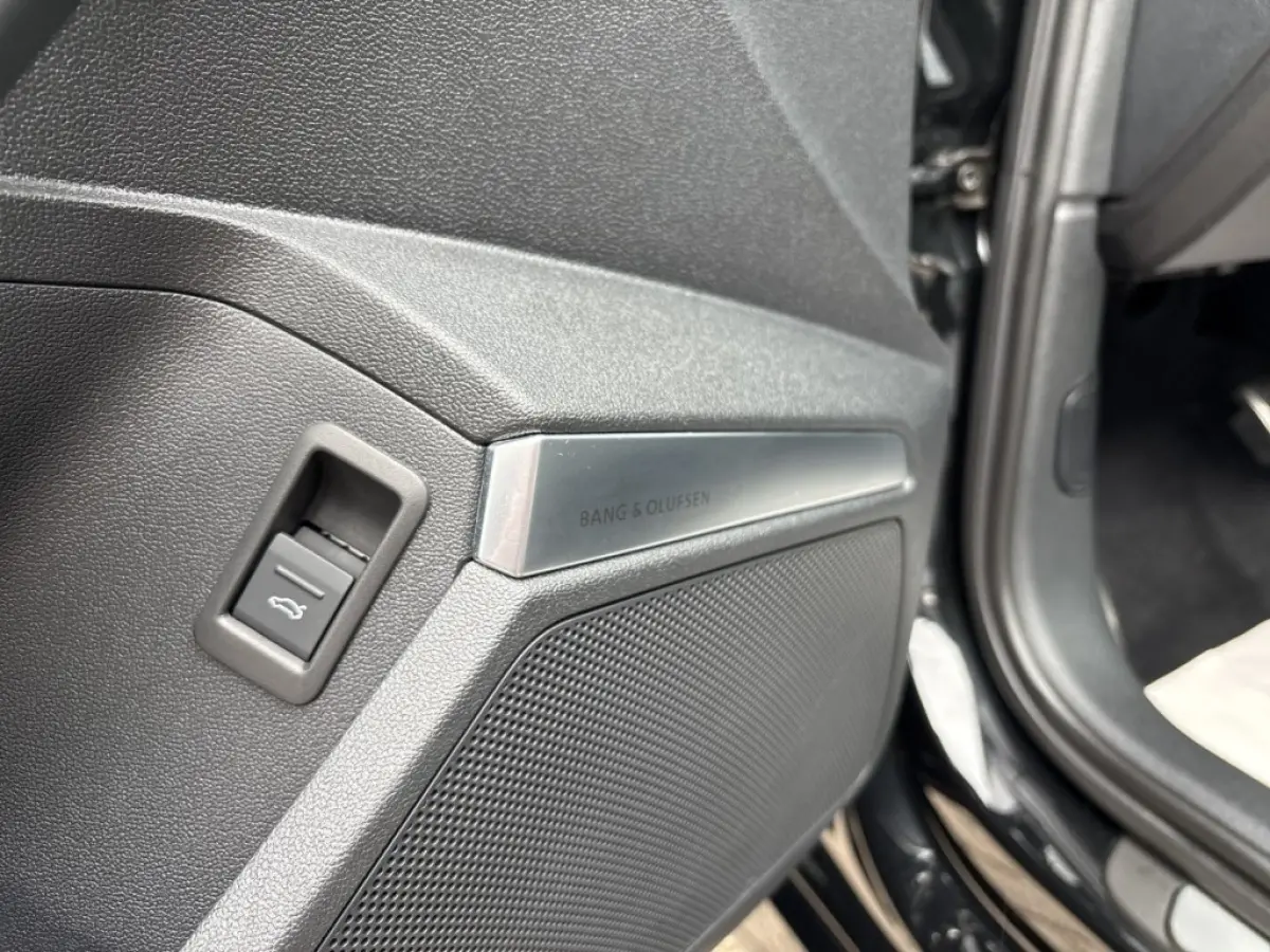 Rs3 2.5 TFSI QUATTRO HULK EDITION PANO-DAK/LEDER/CAMERA/B&O/ELEK-KLEP/ALCAN-STUUR