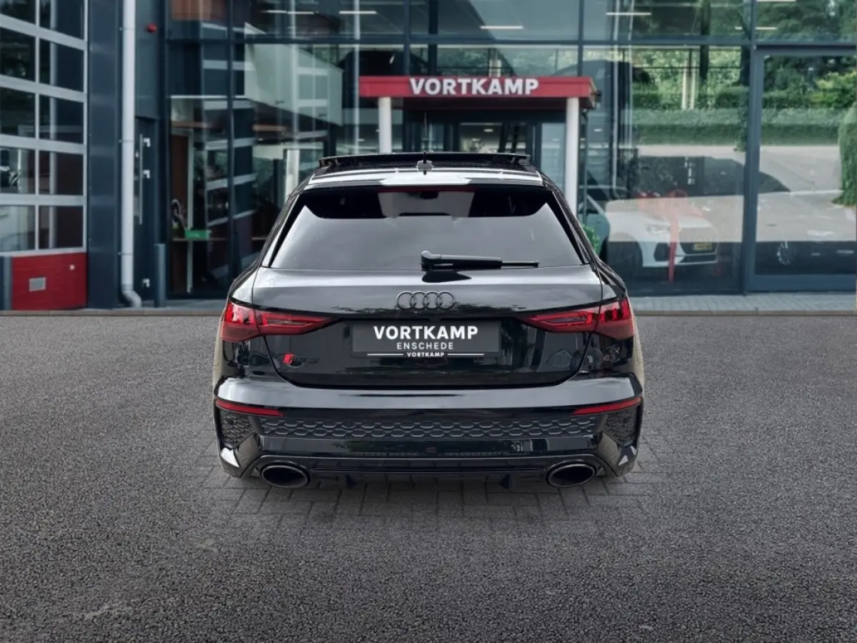 Rs3 2.5 TFSI QUATTRO HULK EDITION PANO-DAK/LEDER/CAMERA/B&O/ELEK-KLEP/ALCAN-STUUR