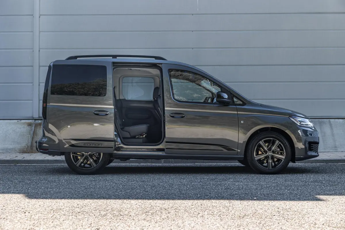 Kombi 1.5 TSI 150pk DSG Hybride Limited Edition | Trekhaak | Winter Pakket | Navigatie