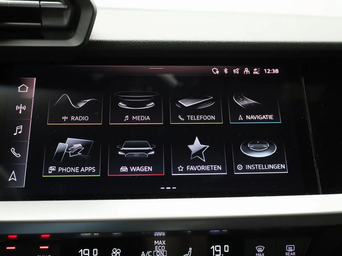 30 TFSI S edition | NAVIGATIE | DIGITAAL DASHBOARD | CLIMATE CONTROL | ADAPTIEF CRUISECONTROL | AUDI SPORT | LMV | LED |
