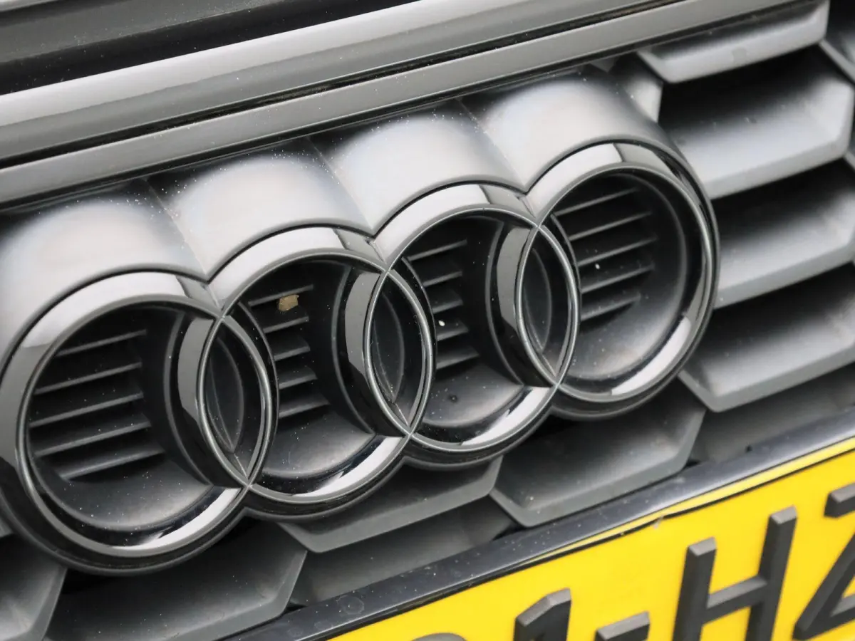 30 TFSI S edition | NAVIGATIE | DIGITAAL DASHBOARD | CLIMATE CONTROL | ADAPTIEF CRUISECONTROL | AUDI SPORT | LMV | LED |