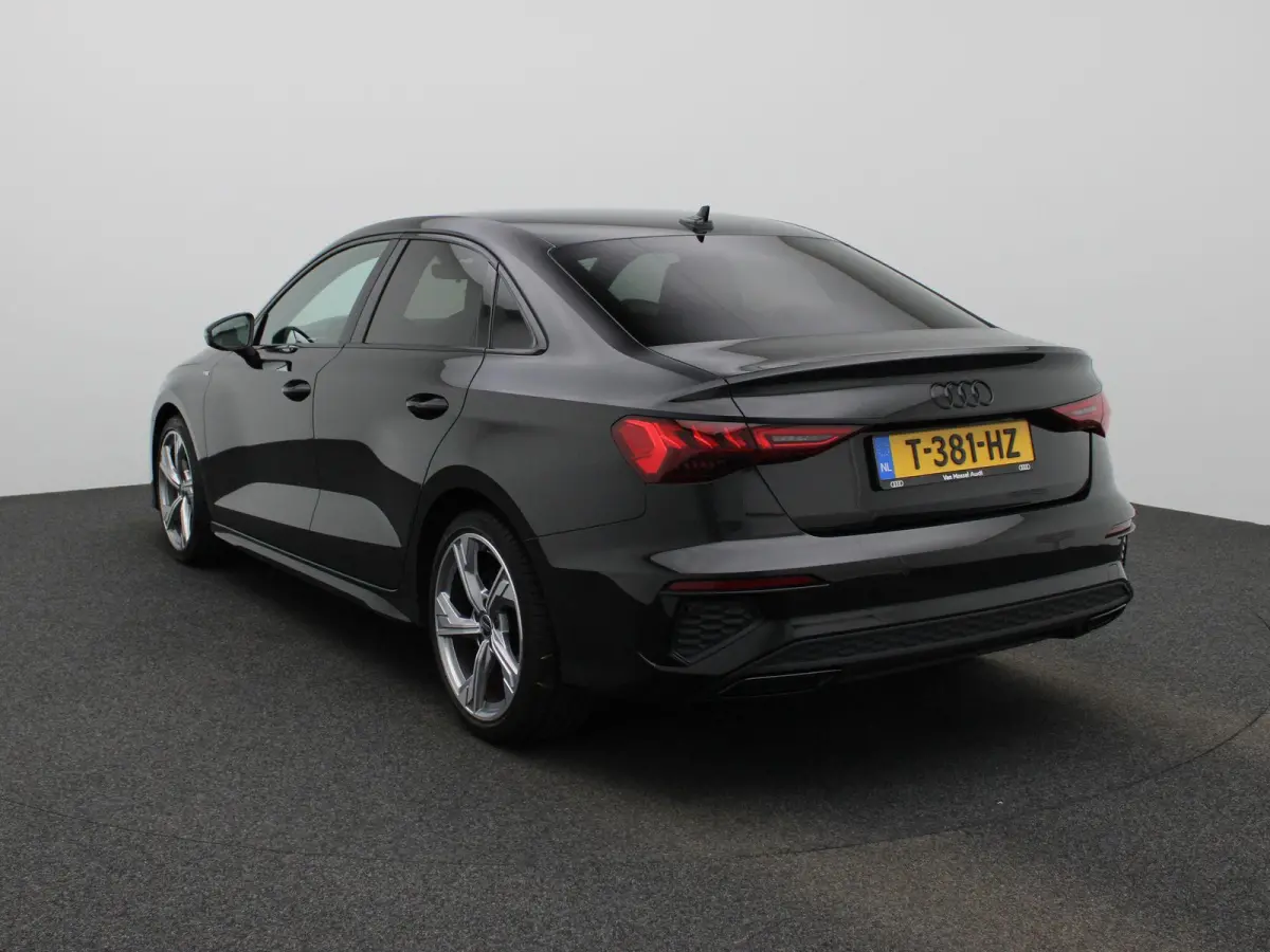 30 TFSI S edition | NAVIGATIE | DIGITAAL DASHBOARD | CLIMATE CONTROL | ADAPTIEF CRUISECONTROL | AUDI SPORT | LMV | LED |