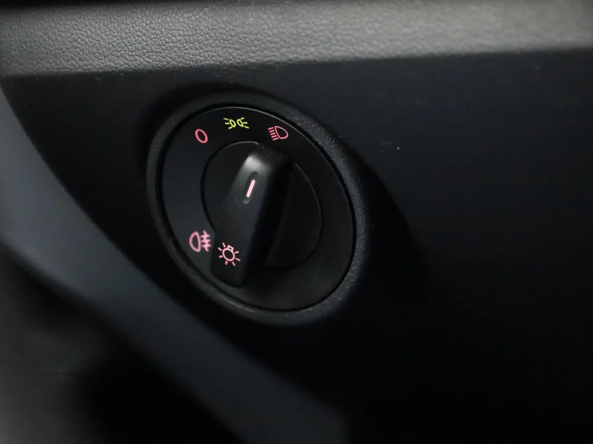 Up! 1.0 | AIRCO | CLIMATE CONTROL |