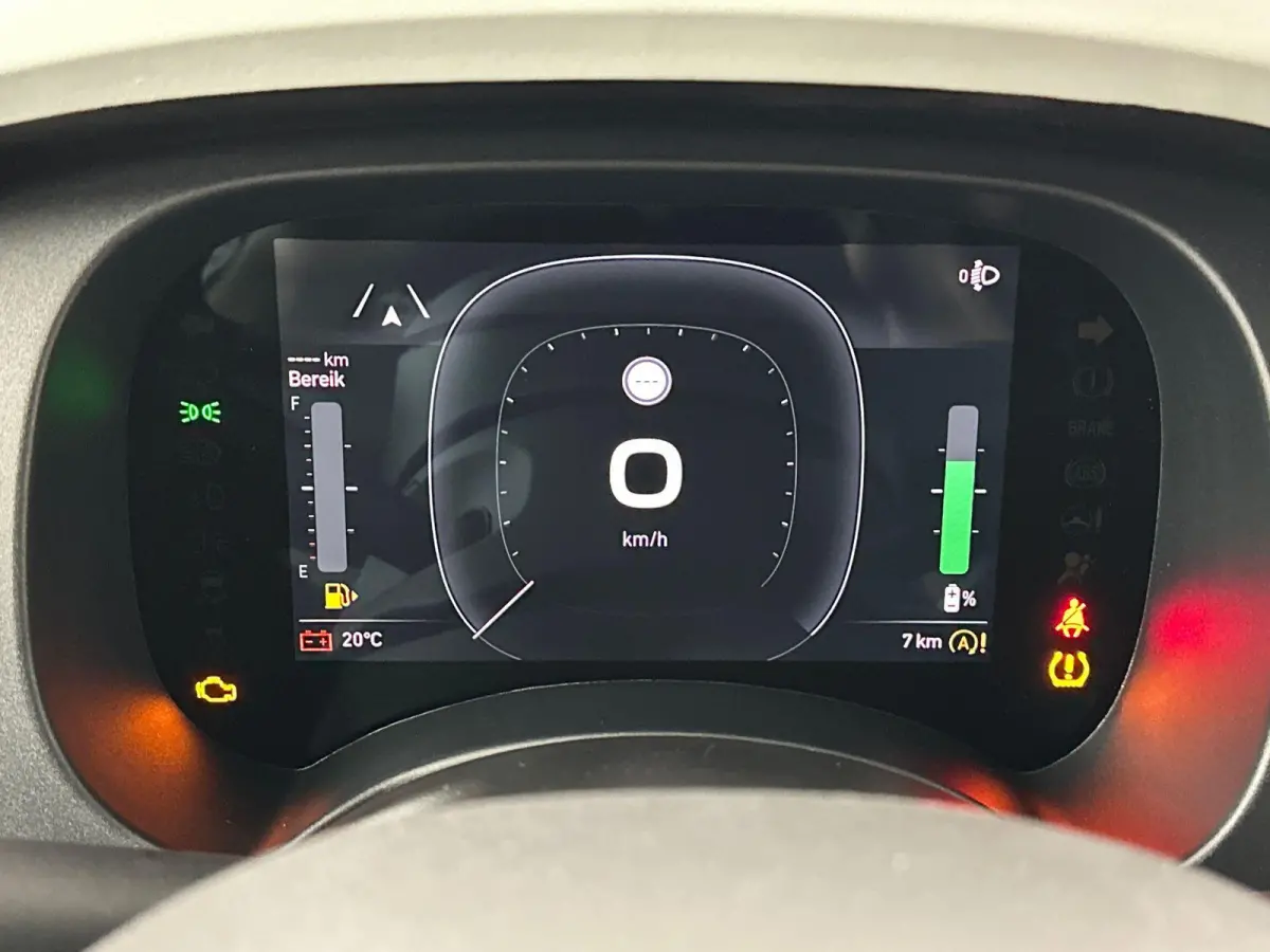 1.0 Hybrid Cross | DEMOVOORDEEL | Apple Carplay&Android Auto | PDC achter | Airco | 2+6 JAAR GARANTIE