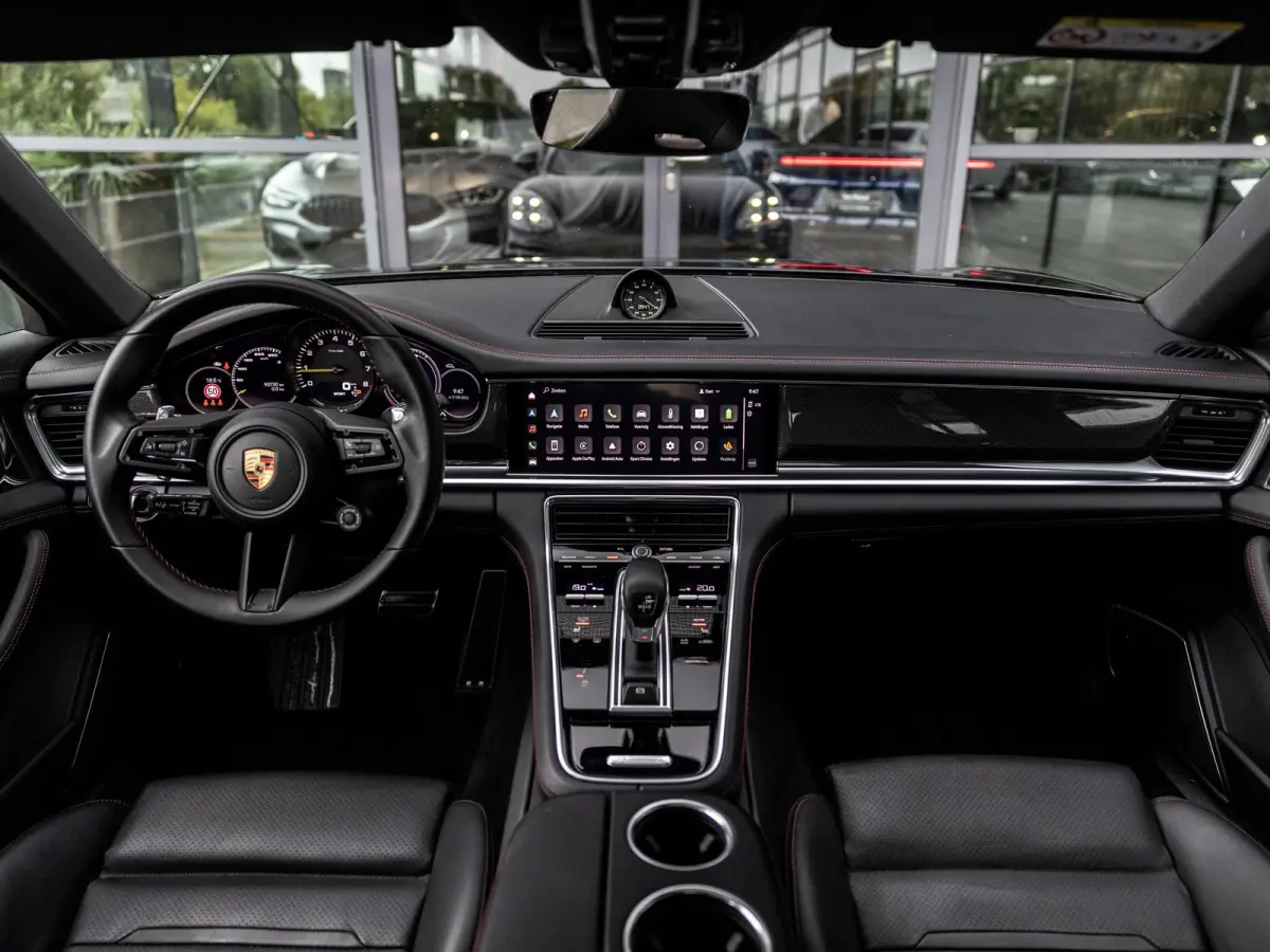 2.9 4 E-Hybrid | SPORTDESIGN | SPORTUITLAATSYSTEEM | PANORAMA/SCHUIF-KANTELDAK | BOSE | SOFTCLOSE | ADAPTIEVE CRUISE CONTROL | PASM LUCHTVERING | SFEERVERLICHTING | ACHTERUITRIJCAMERA | NL G