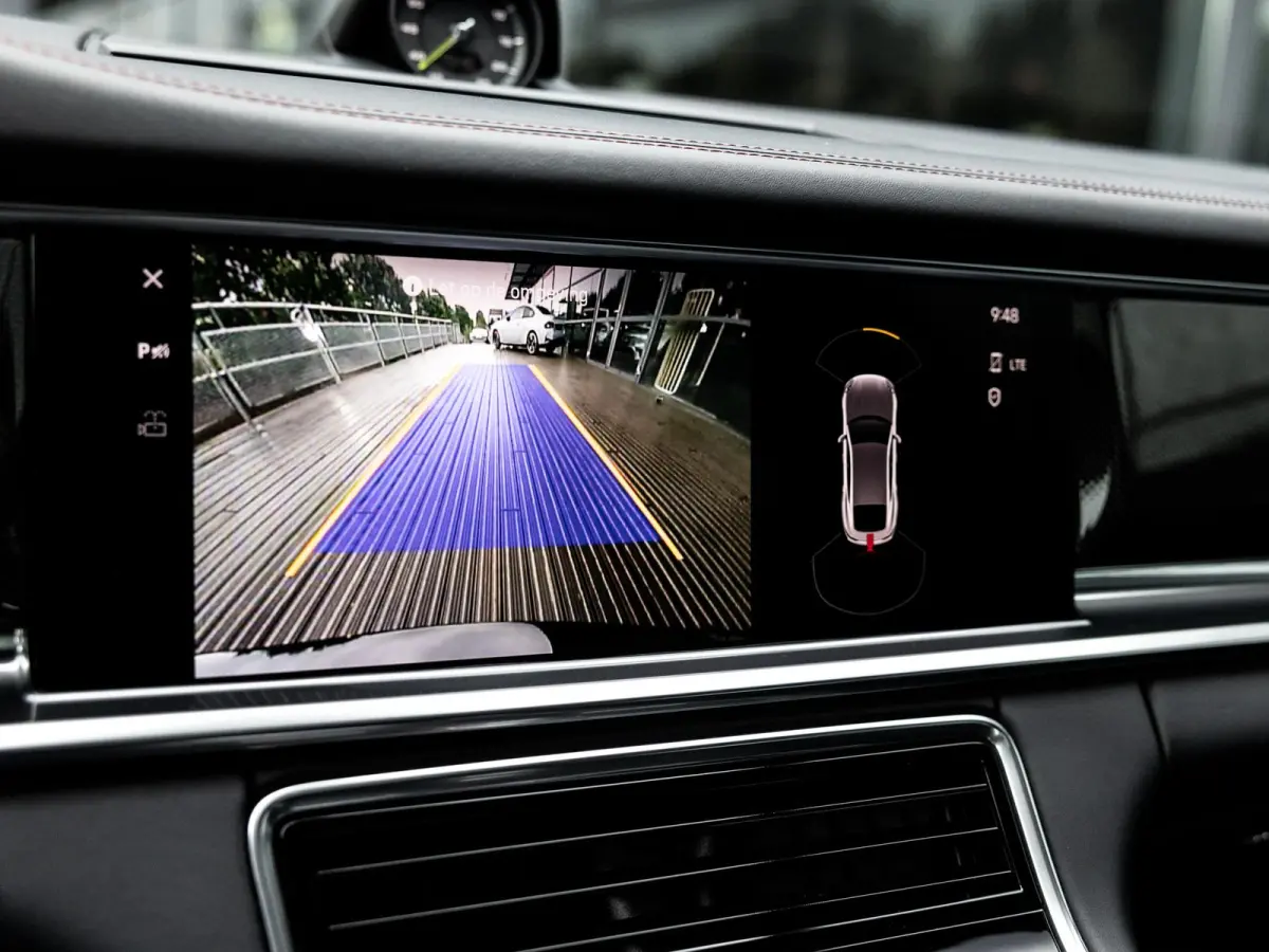 2.9 4 E-Hybrid | SPORTDESIGN | SPORTUITLAATSYSTEEM | PANORAMA/SCHUIF-KANTELDAK | BOSE | SOFTCLOSE | ADAPTIEVE CRUISE CONTROL | PASM LUCHTVERING | SFEERVERLICHTING | ACHTERUITRIJCAMERA | NL G