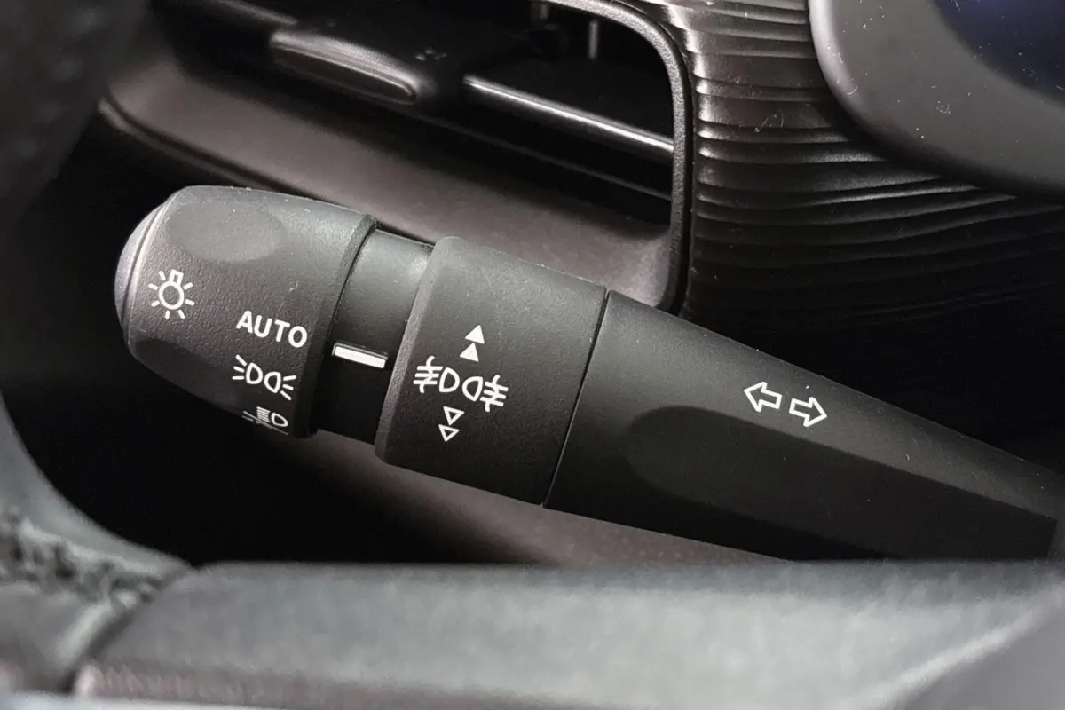 1.2 Longitude Stoelverwarming Keyless Camera Adaptive Cruise