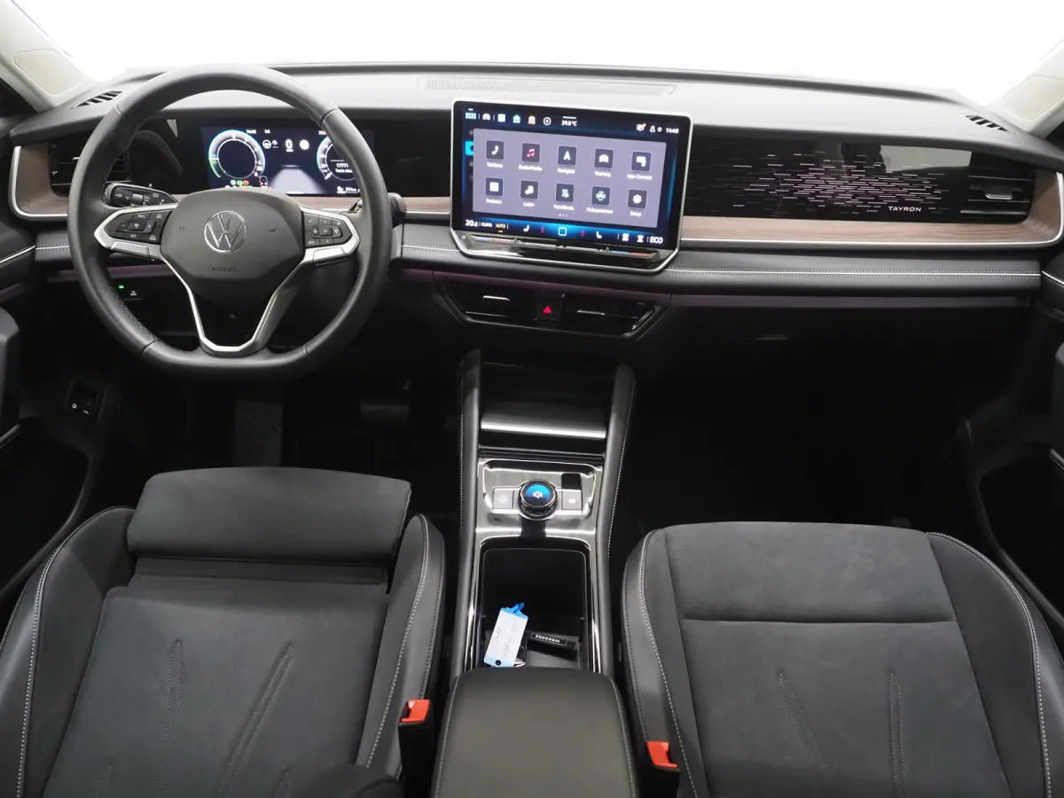1.5 eHybrid Elegance 272PK | Leder/Alcantara | Trekhaak | Massage | 360 | Keyless | Adaptive Cruise | Sfeerlicht
