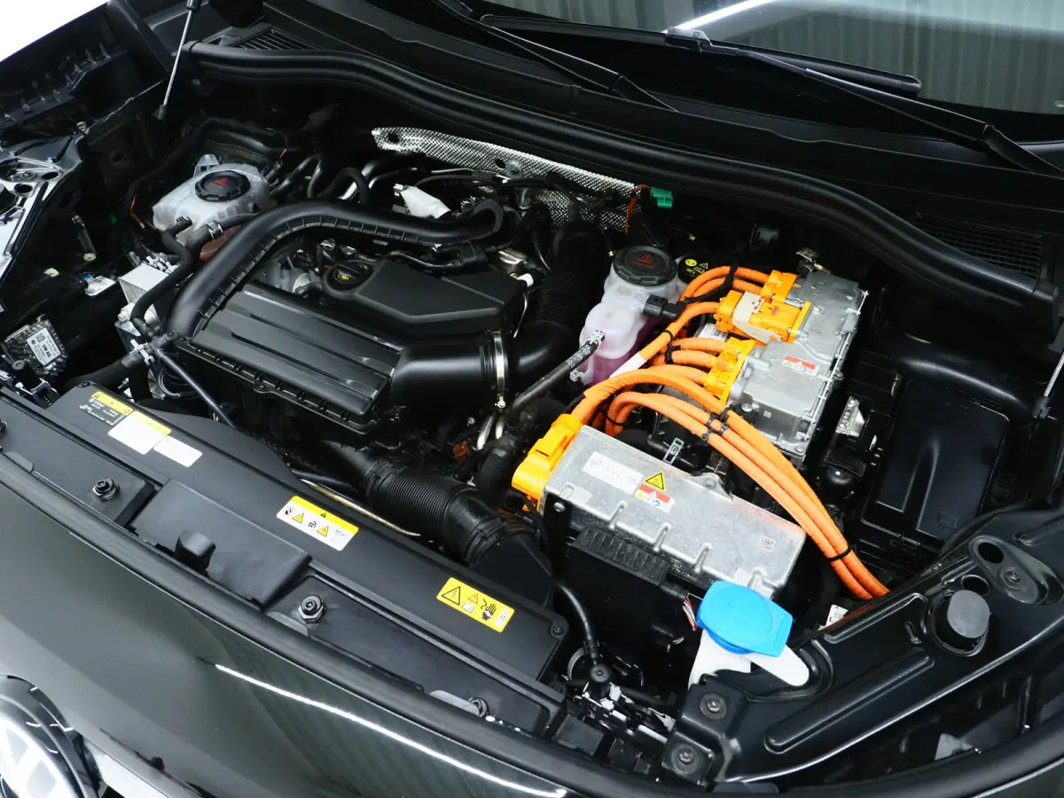1.5 eHybrid Elegance 272PK | Leder/Alcantara | Trekhaak | Massage | 360 | Keyless | Adaptive Cruise | Sfeerlicht
