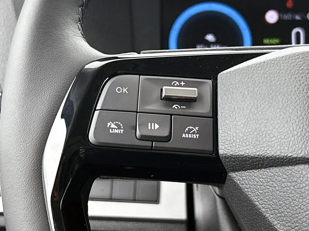 L3 75 kWh 136pk | DEMO | Camera | Apple Carplay / Andoid Auto | Laadruimtepakket