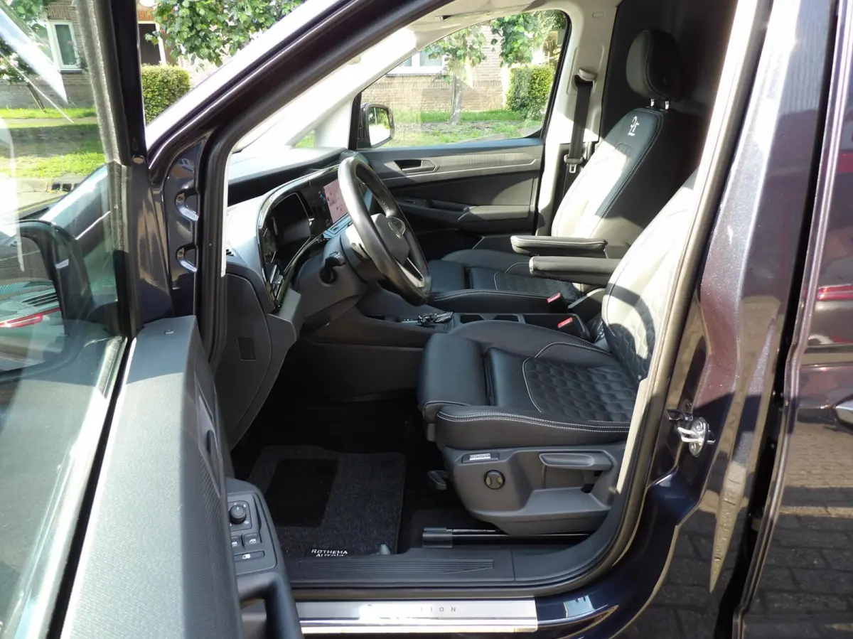 2.0TDi 75 EDITION 2023 AUTOMAAT VOL EXTRA'S 2x SCHUIFDEUR NIEUWSTAAT